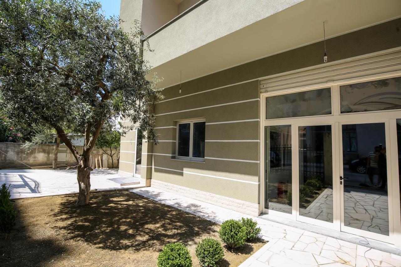 Hotel Vila Stefa Vlorë Eksteriør billede