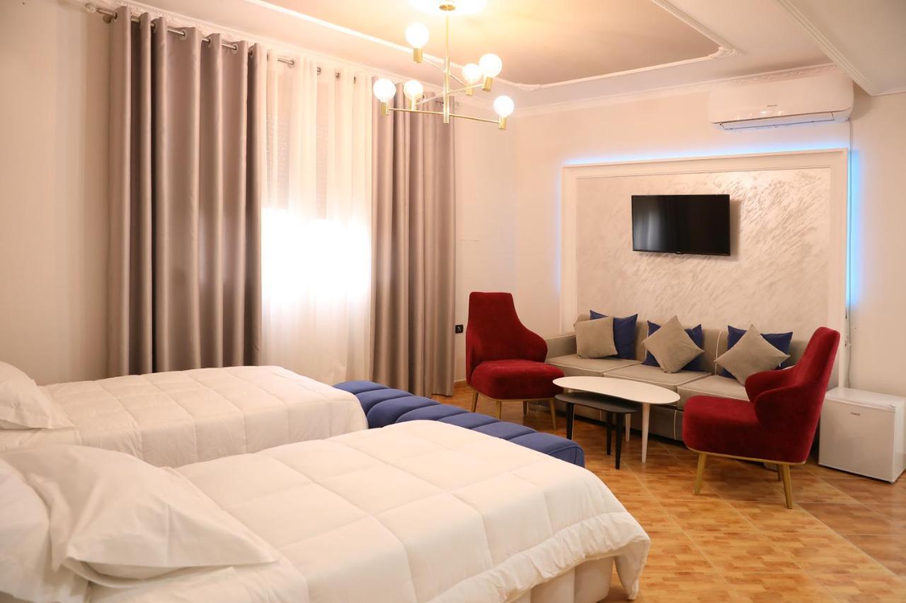 Hotel Vila Stefa Vlorë Eksteriør billede
