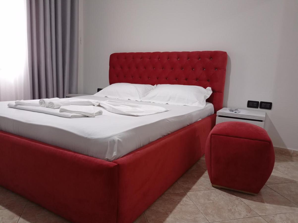 Hotel Vila Stefa Vlorë Eksteriør billede