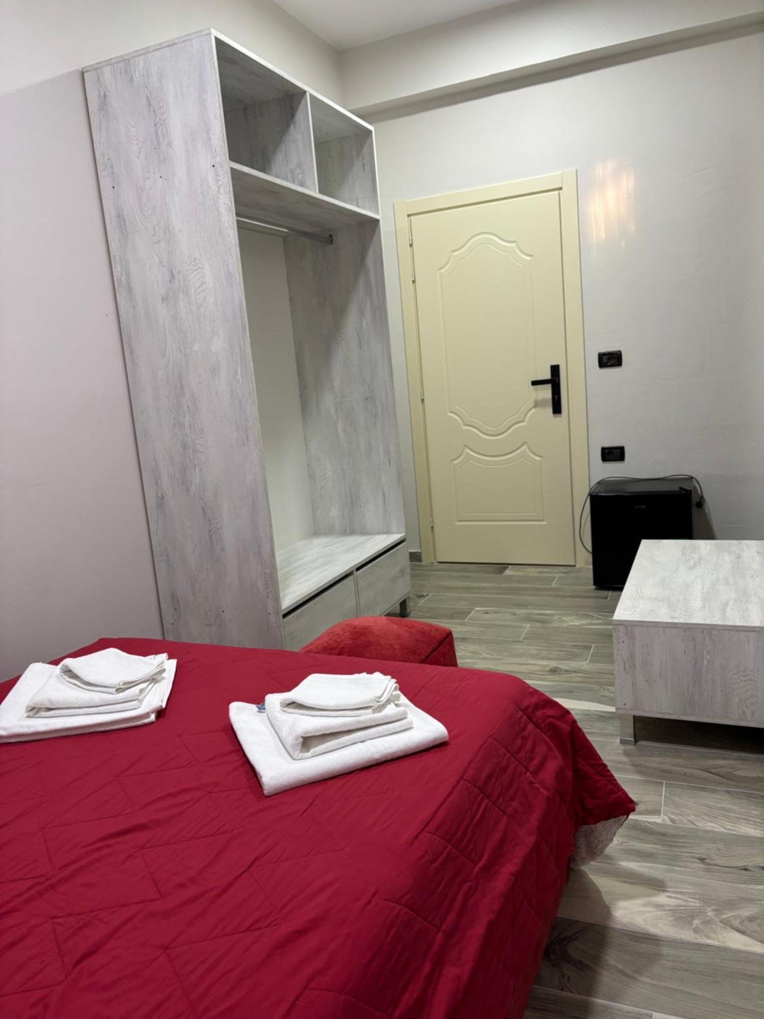 Hotel Vila Stefa Vlorë Eksteriør billede