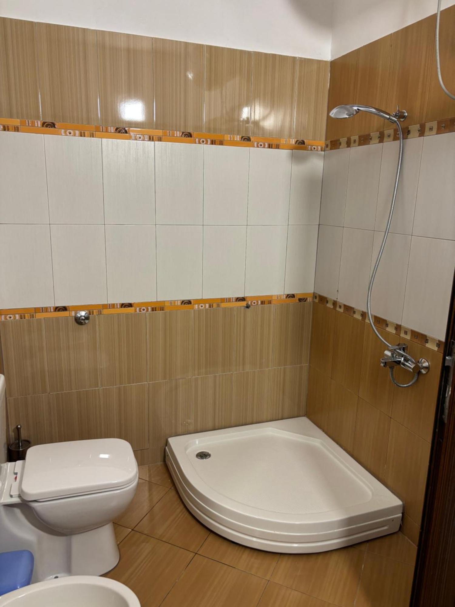 Hotel Vila Stefa Vlorë Eksteriør billede